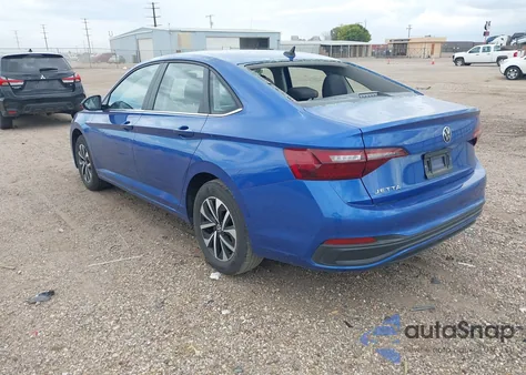 2024 Volkswagen Jetta 1.5T S z USA, uszkodzony, nr VIN 3VW5M7BU7RM024712